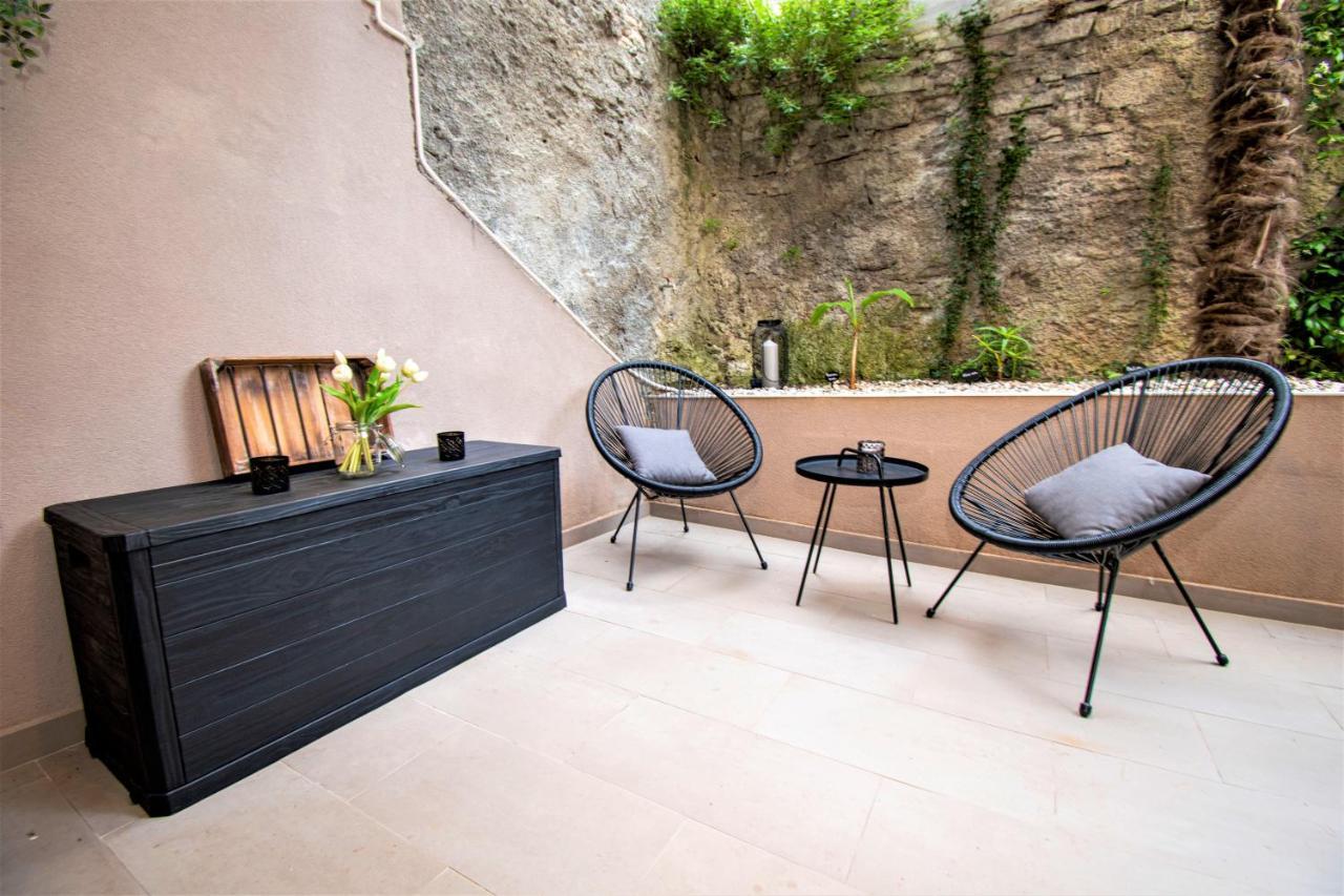 Nina Colosseum Appartement Pula Buitenkant foto